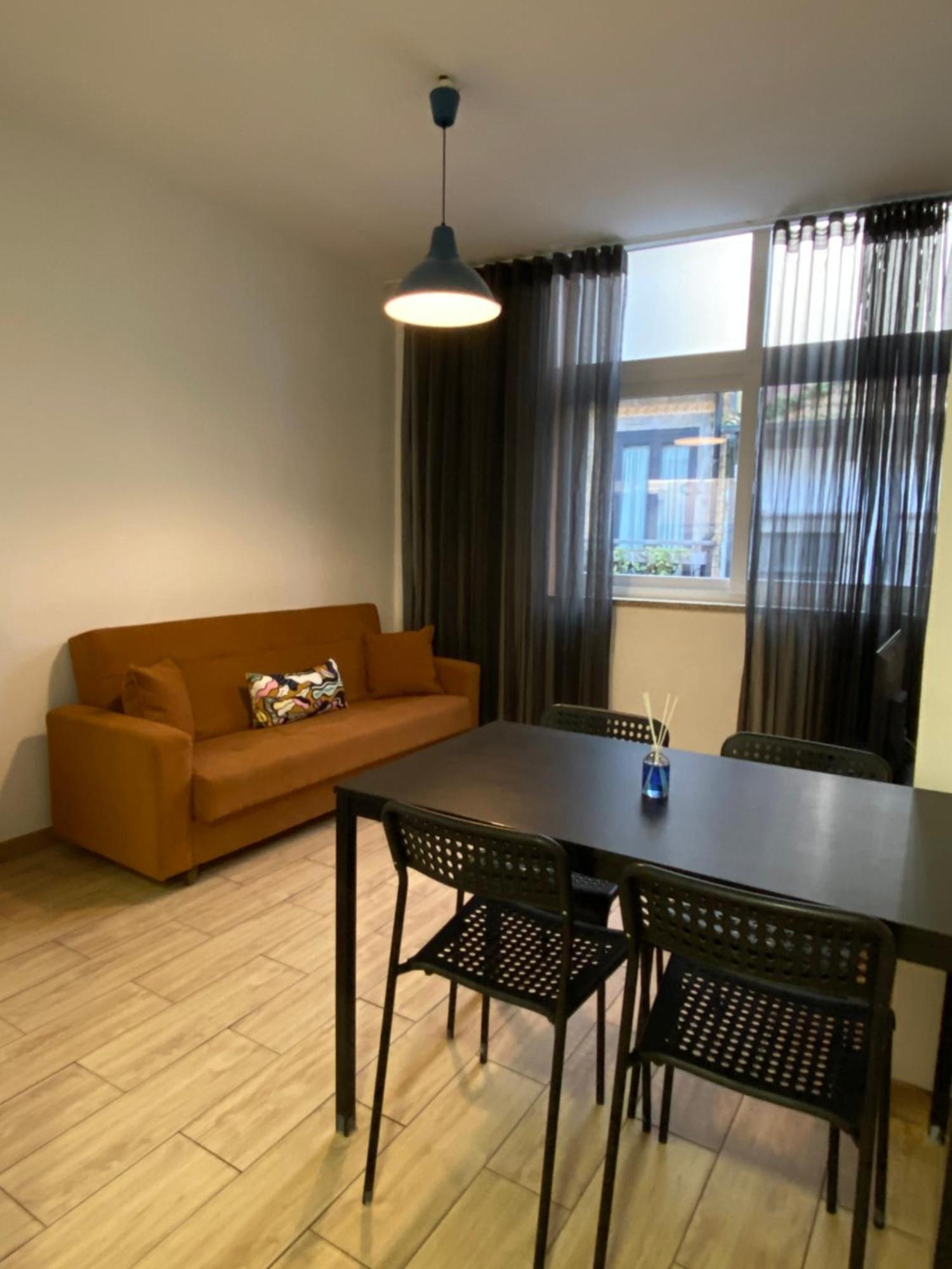 Apt4 - Oporto2All บีลาโนวาเดกายา ภายนอก รูปภาพ